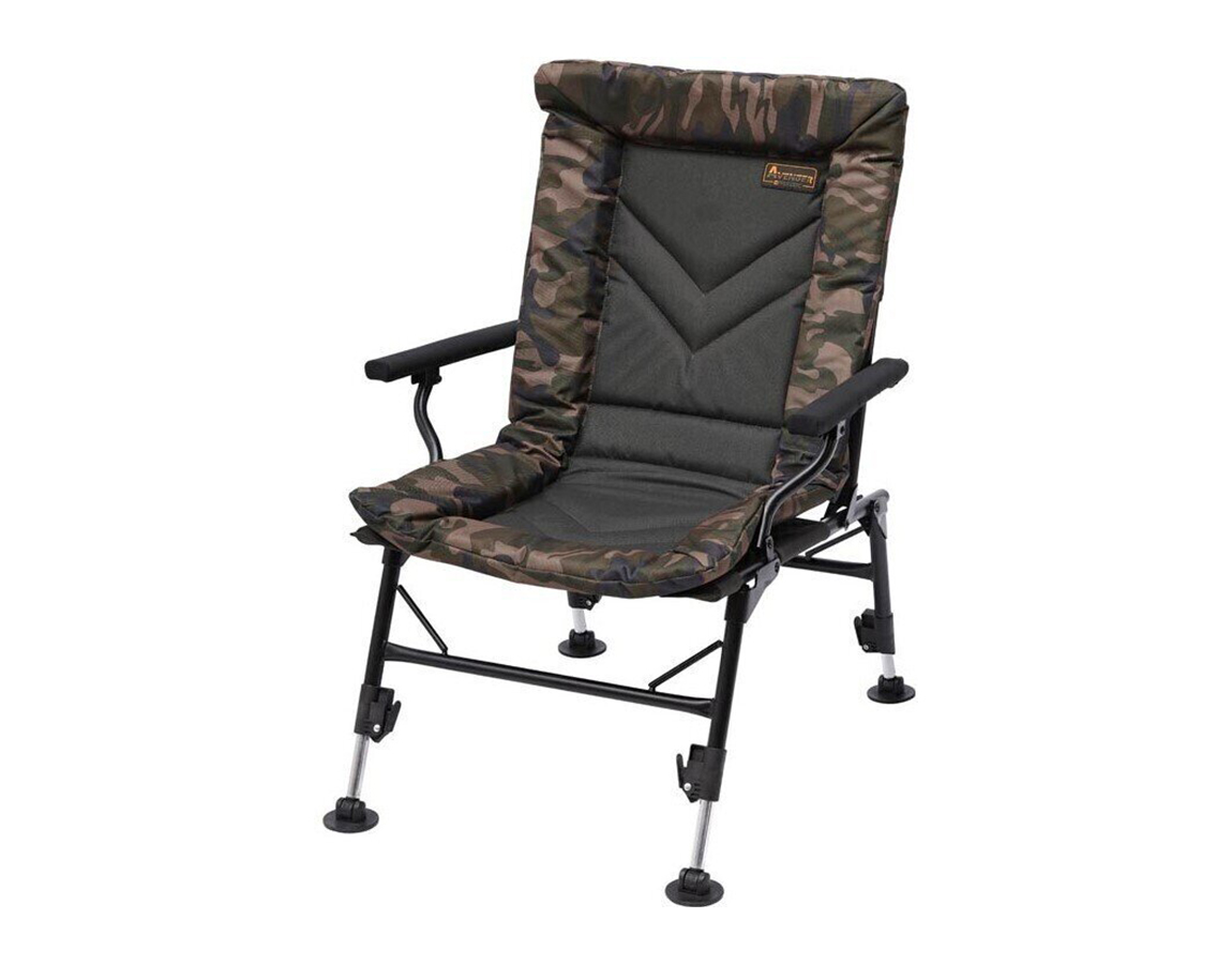 Kreslo Avenger Comfort Camo Chair W/Armrests and Covers