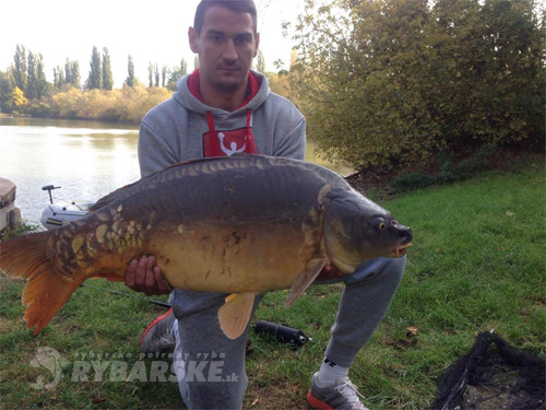 Milan Loti - Lisák ulovený v Kamenáči,15 kg, pelety + boilies halibut